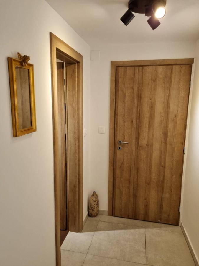 شقة Apartman Ivano كريس المظهر الخارجي الصورة